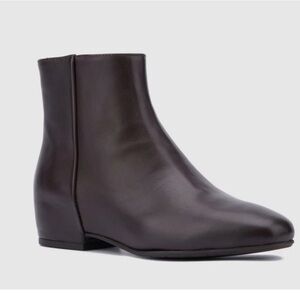 Aquatalia Uri Dolomite Ankle Boots